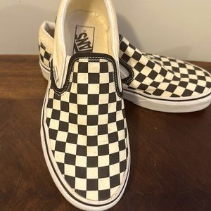 Vans shoes checker